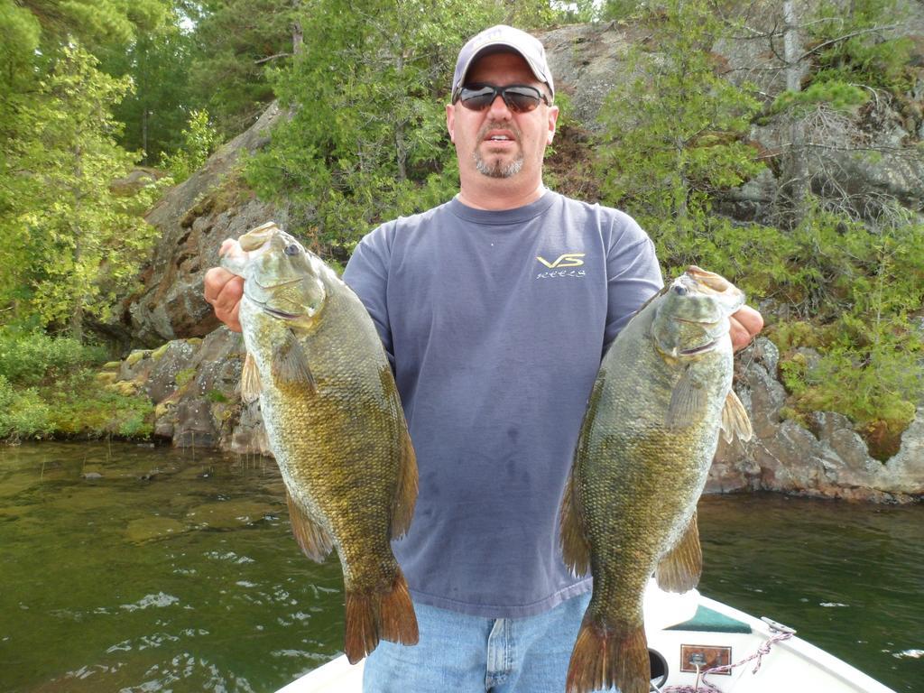Lake Lauzon Resort Blind River Buitenkant foto