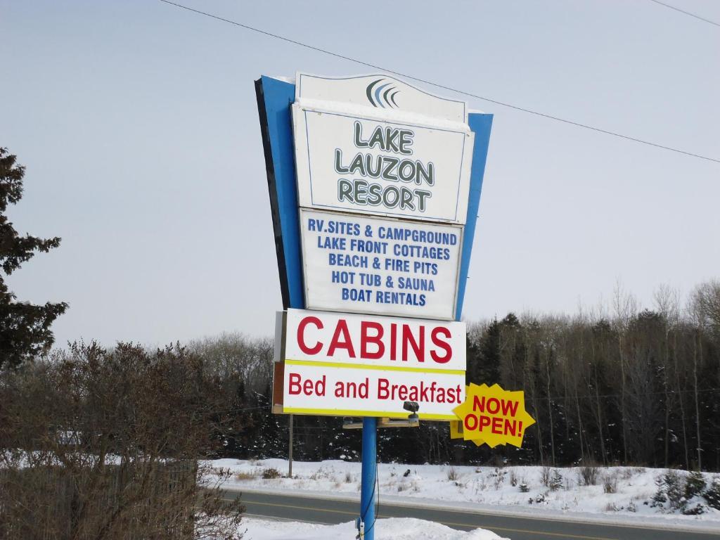 Lake Lauzon Resort Blind River Buitenkant foto